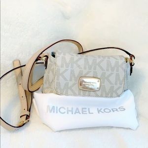 Authentic Michael Kors purse.